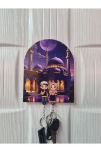 Camii ve Başörtülü Kadın ve Erkek Figürlü Ahşap Anahtarlık ve Askılık Camii ve Başörtülü Kadın ve Erkek Figürlü Ahşap Anahtarlık ve Askılık.