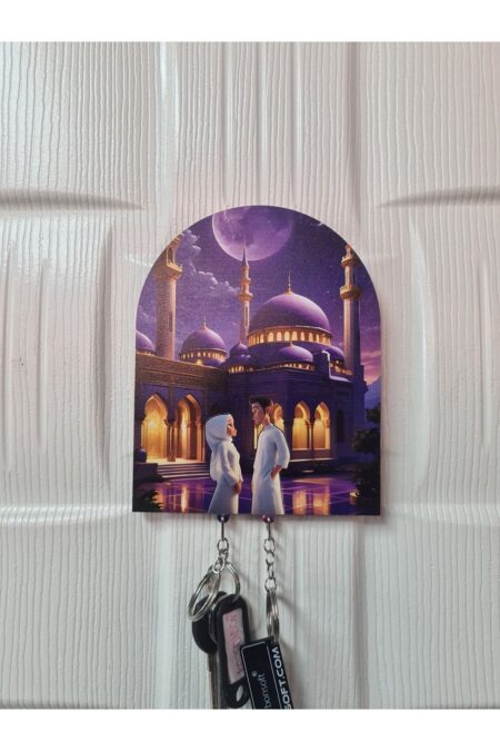 Camii ve Başörtülü Kadın ve Erkek Figürlü Ahşap Anahtarlık ve Askılık Camii ve Başörtülü Kadın ve Erkek Figürlü Ahşap Anahtarlık ve Askılık.