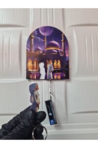 Camii ve Başörtülü Kadın ve Erkek Figürlü Ahşap Anahtarlık ve Askılık Camii ve Başörtülü Kadın ve Erkek Figürlü Ahşap Anahtarlık ve Askılık.