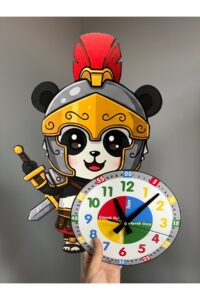 Sevimli Şövalye Panda Montessori Çocuk Odası Eğitici Ahşap Duvar Saati - Sessiz, Şık Tasarım Sevimli Şövalye Panda Montessori Çocuk Odası Eğitici Ahşap Duvar Saati - Sessiz, Şık Tasarım.