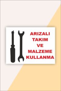 Iş Güvenliği Uyarı Levhası Kulak Koruyucusuz Çalışma Iş Güvenliği Uyarı Levhası Kulak Koruyucusuz Çalışma.
