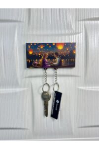 Rebekah Ve Ferd Rood'ın Romantik Anahtarlığı - Ahşap El Yapımı, Kalp Ve Sevgililere Özel Rebekah Ve Ferd Rood'ın Romantik Anahtarlığı - Ahşap El Yapımı, Kalp Ve Sevgililere Özel.