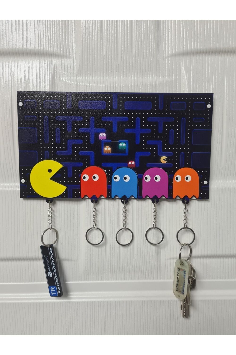 Pac-Man Anahtarlık: Ahşap Sanatın Canlı İfadesi.